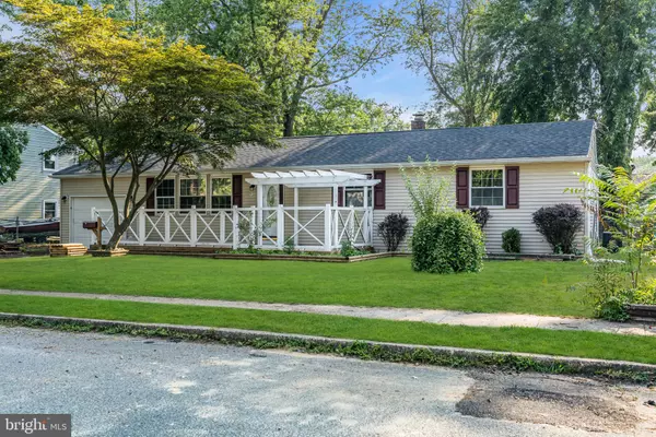 Pemberton, NJ 08068,3 ESTATE RD