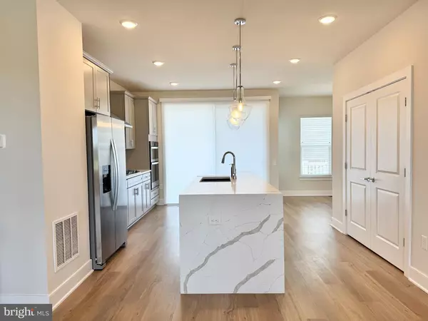 Dumfries, VA 22026,1745 RIVERBLUFF AVE