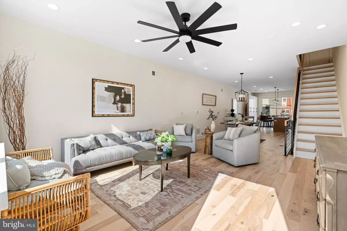 Philadelphia, PA 19146,2623 REED ST