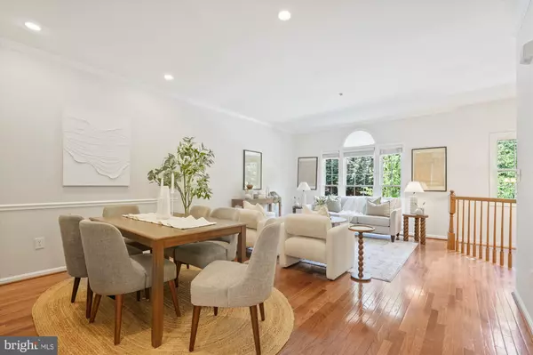 Rockville, MD 20850,518 WINDING ROSE DR