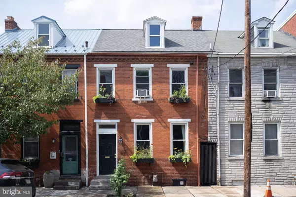 Lancaster, PA 17602,433 E ORANGE ST