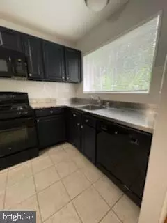 Bethesda, MD 20814,10654 MONTROSE AVE #3