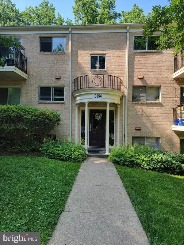 10654 MONTROSE AVE #3, Bethesda, MD 20814