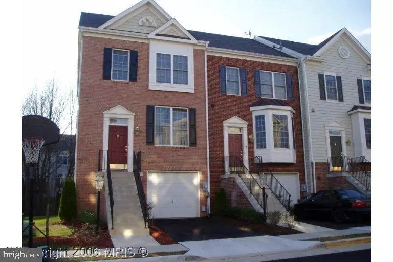 Alexandria, VA 22306,7574 GREAT SWAN CT