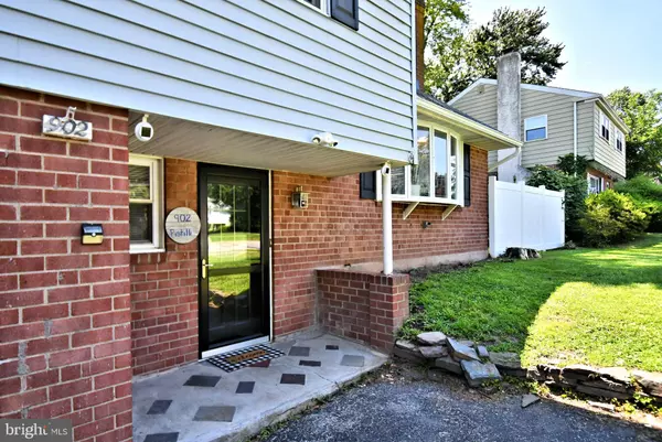 Plymouth Meeting, PA 19462,902 TOWNSHIP LINE RD