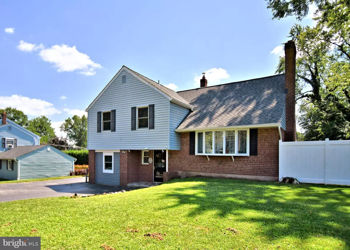 Plymouth Meeting, PA 19462,902 TOWNSHIP LINE RD