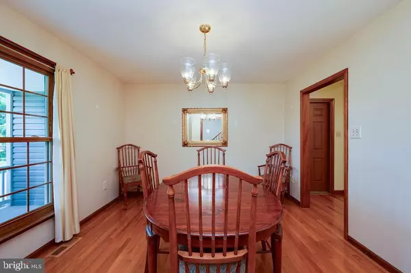 Mohnton, PA 19540,70 N ONEIL ST