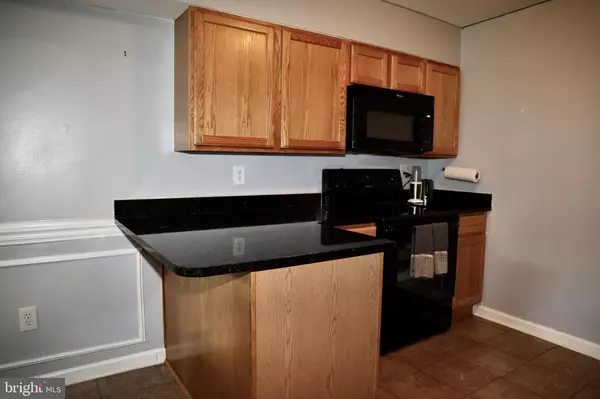 Alexandria, VA 22306,7334 TAVENNER LN #1A