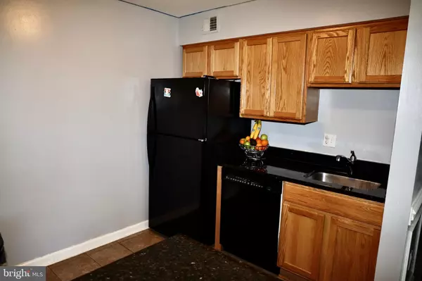 Alexandria, VA 22306,7334 TAVENNER LN #1A