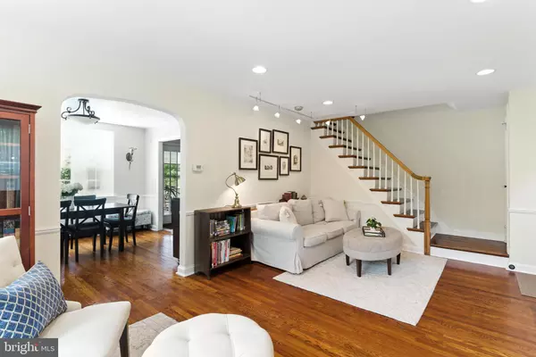 Wynnewood, PA 19096,520 TWIN OAKS DR