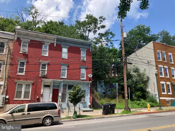 Harrisburg, PA 17103,1210 MARKET ST