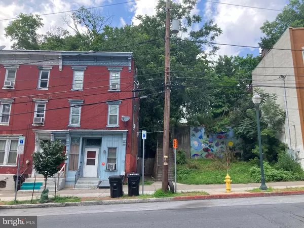 Harrisburg, PA 17103,1210 MARKET ST