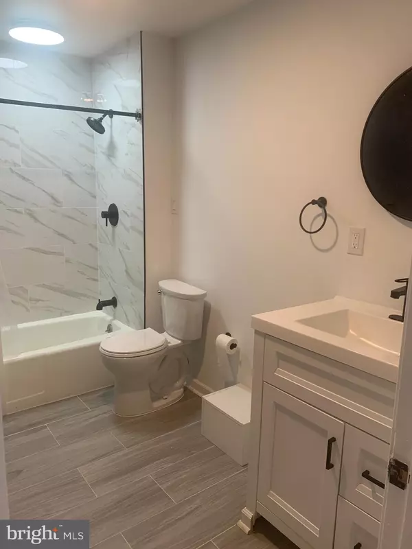 Bristol, PA 19007,727 MERLIN ST
