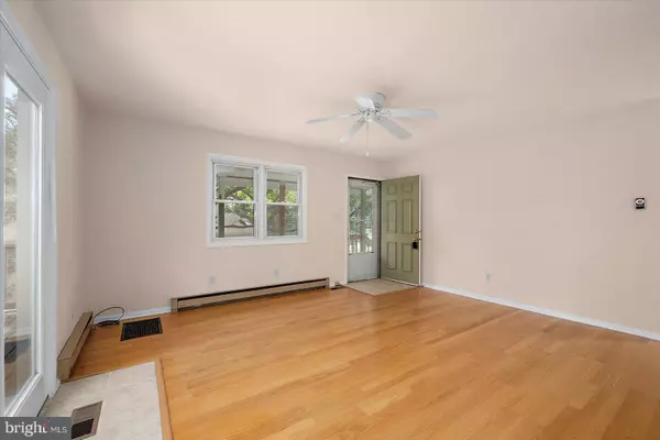 Ocean Pines, MD 21811,12 WHITE SAIL CIR