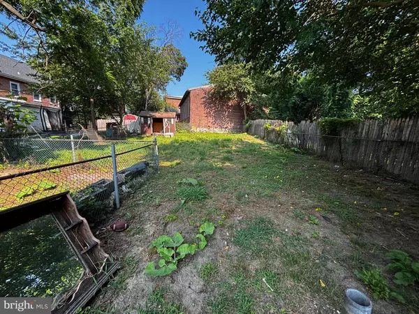 Brookhaven, PA 19015,2 CHURCH ST