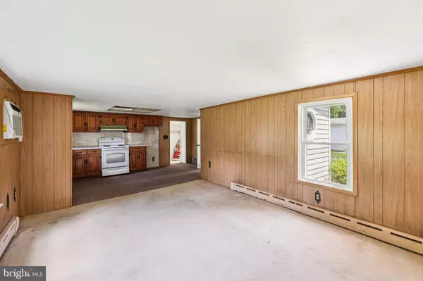 Bangor, PA 18013,311 RUTT RD