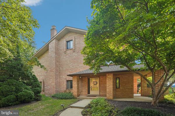 301 PAOLI WOODS ST #301, Paoli, PA 19301
