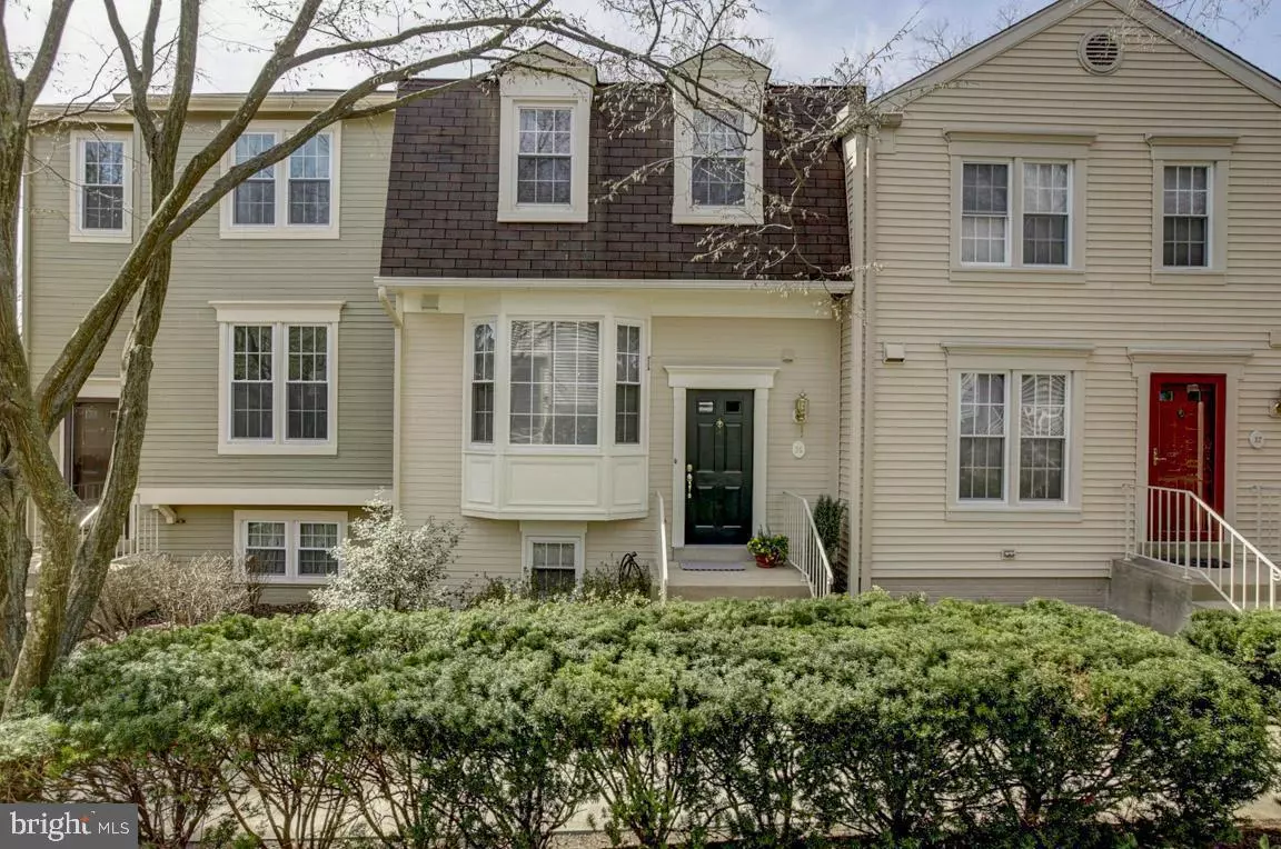 Alexandria, VA 22304,35 FENDALL AVE