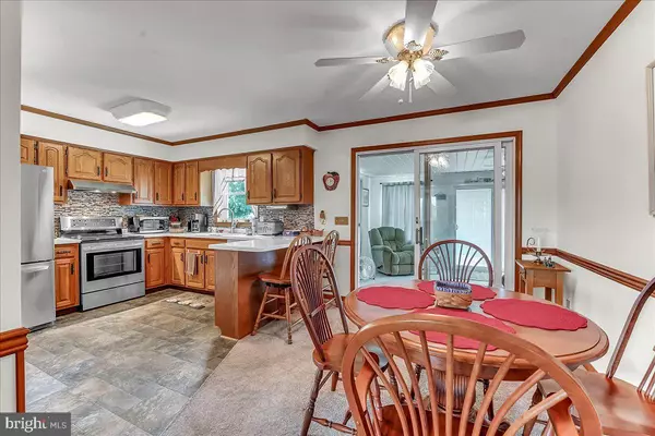 Dover, DE 19901,6215 N DUPONT HWY