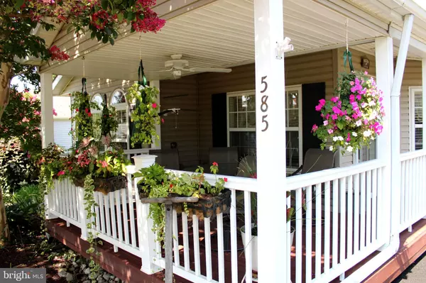 New Hope, PA 18938,585 BENT PINE CIR