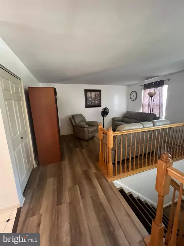 New Castle, DE 19720,6 SHAMROCK AVE