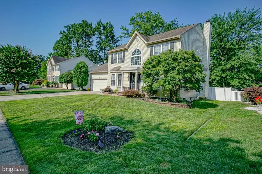 16 CHARLES AVE, Blackwood, NJ 08012