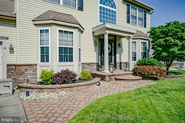 Blackwood, NJ 08012,16 CHARLES AVE