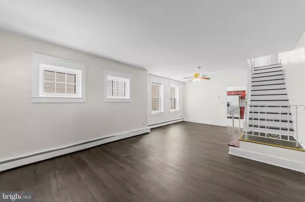 Hamilton, NJ 08629,1427 HAMILTON AVE