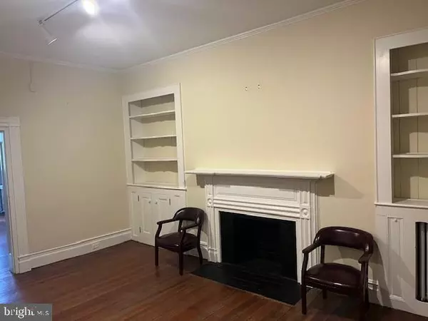 Winchester, VA 22601,112 N CAMERON ST