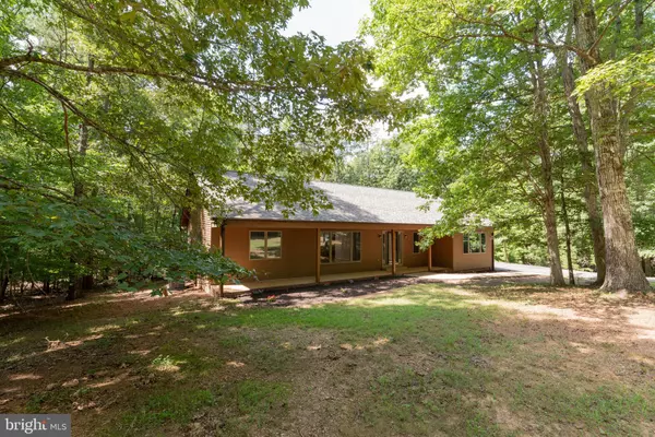 Keswick, VA 22947,45 TALL OAKS CT