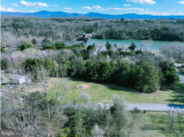Luray, VA 22835,AIRSTRIP RD