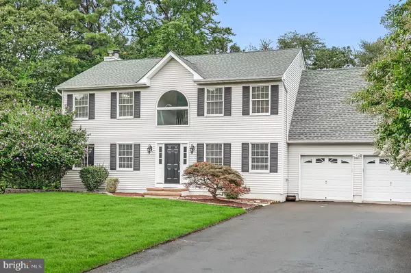 Jackson, NJ 08527,18 BRENTWOOD DR