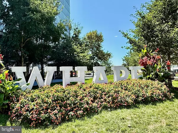 Washington, DC 20024,301 I ST SW #108