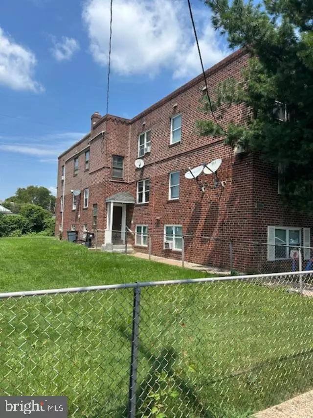 Philadelphia, PA 19111,7314-16 DORCAS ST