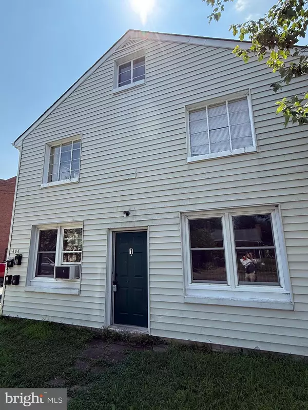 Fredericksburg, VA 22401,606 STUART ST #1
