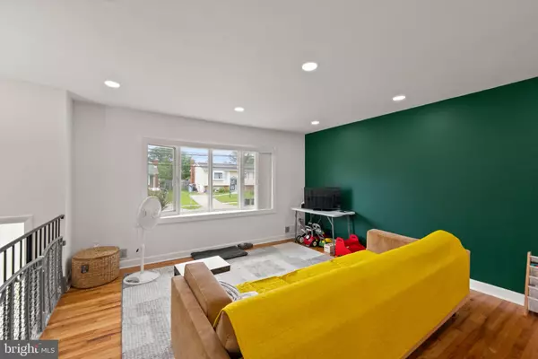 District Heights, MD 20747,2006 WEBER DR