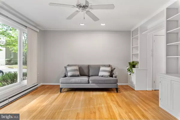 Annapolis, MD 21401,202 DREAMS LANDING WAY