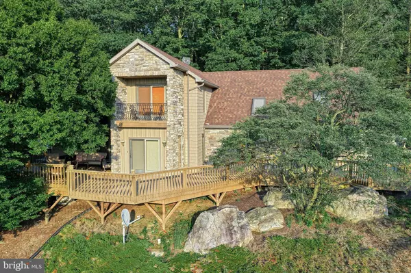 Shippensburg, PA 17257,3035 STILLHOUSE HOLLOW ROAD