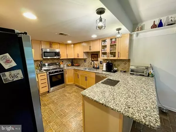 Chesterbrook, PA 19087,101 AMITY DR