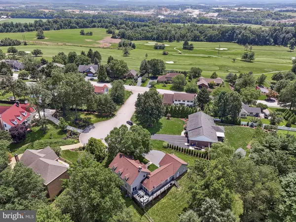 York, PA 17408,1126 SAINT ANDREWS CT
