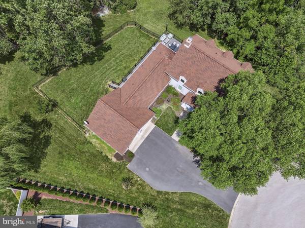 York, PA 17408,1126 SAINT ANDREWS CT