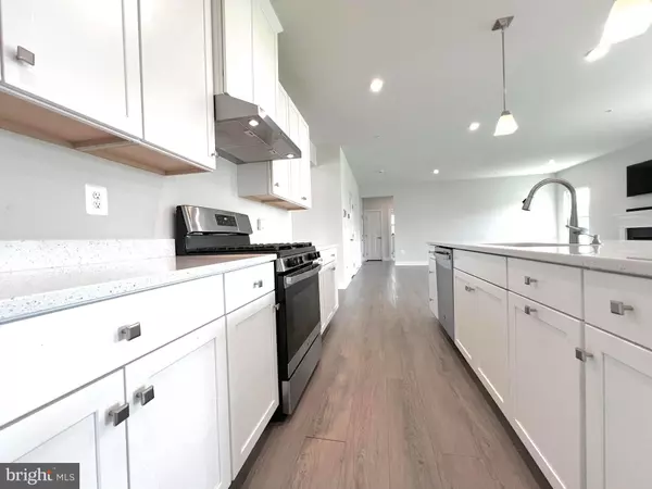 Upper Marlboro, MD 20772,10078 DRESSAGE DR