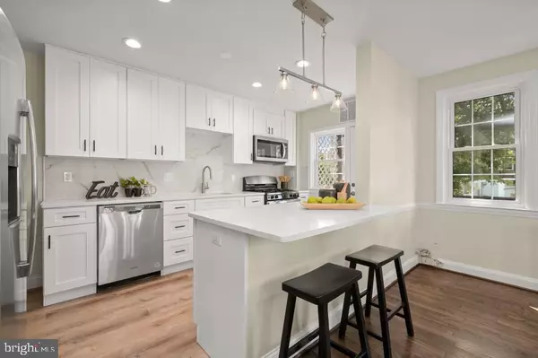 Catonsville, MD 21228,340 STRATFORD RD