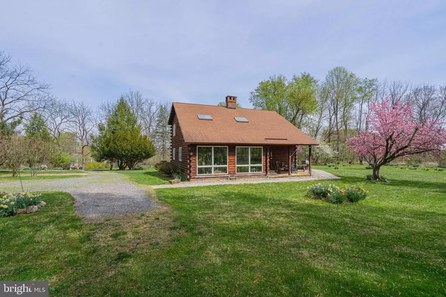 1672 STATION, Center Valley, PA 18034