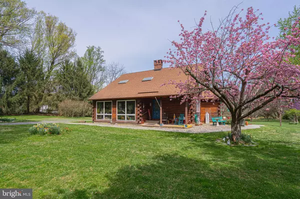 Center Valley, PA 18034,1672 STATION