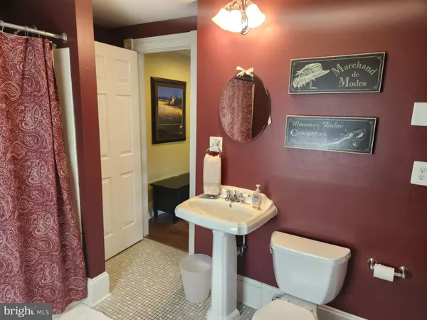 Wilmington, DE 19806,1310-UNIT DELAWARE AVE #4C