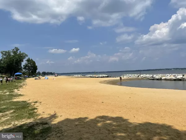Edgewater, MD 21037,1521 WARFIELD RD