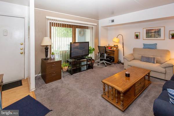 Norristown, PA 19403,210 STONY WAY