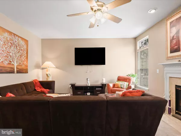 Woodbridge, VA 22192,4759 WERMUTH WAY