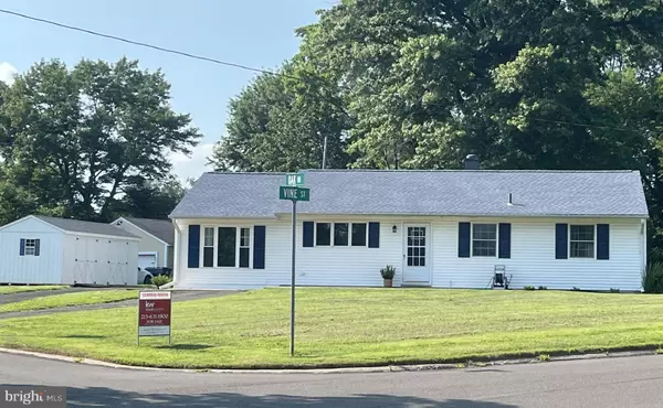 91 OAK DR, New Britain, PA 18901
